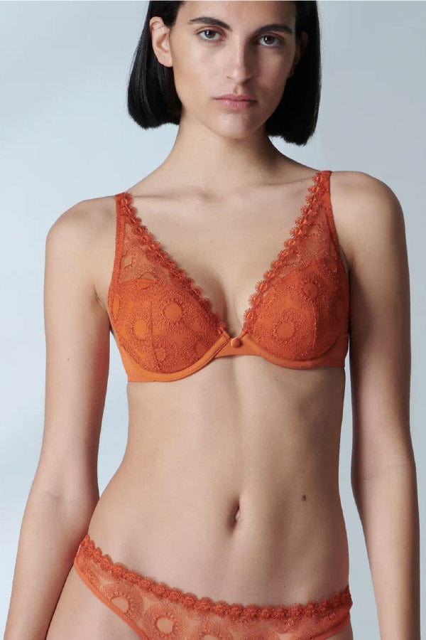 Elevate Your Style: The Art of the Push-Up Bra - Chérie Amour
